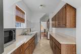 1085 Sackett Avenue - Photo 24