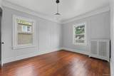 1085 Sackett Avenue - Photo 32