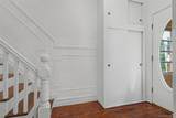 1085 Sackett Avenue - Photo 10