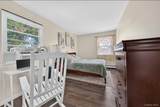 60 Lincoln Avenue - Photo 25