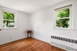 307 Old Country Road - Photo 10
