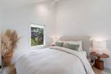 21515 Soundview Avenue - Photo 30