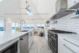 21515 Soundview Avenue - Photo 7