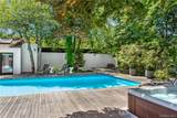 307 Shady Walk - Photo 12
