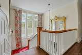 215 Soundview Avenue - Photo 25
