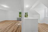 2 Francis Place - Photo 33