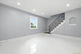 415 Leonard Boulevard - Photo 5