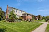 16 Winthrop Road - Photo 2