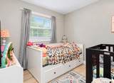 69 Mastic Boulevard - Photo 18