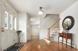7 Frances Lane - Photo 3