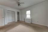 15 Yale Boulevard - Photo 12