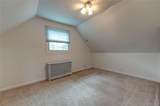 15 Yale Boulevard - Photo 17