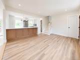 984 Hayes Street - Photo 8