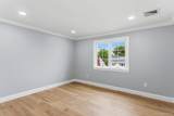 10 California Street - Photo 24