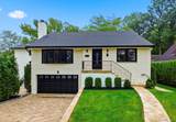 87 Woodlawn Avenue - Photo 1