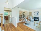 65 Essex Court - Photo 2