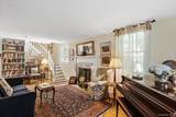 16 Stuart Avenue - Photo 4