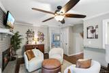 29 Hy Place - Photo 15
