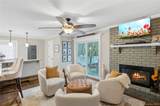 29 Hy Place - Photo 17