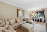 29 Hy Place - Photo 19