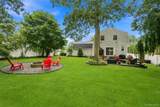 29 Hy Place - Photo 30