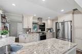 29 Hy Place - Photo 7