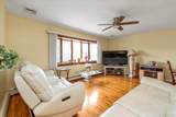 14 Edwards Place - Photo 3
