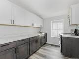 81 Washington St - Photo 2