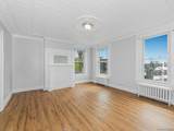 81 Washington St - Photo 6
