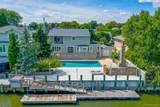 204 Bayview Avenue - Photo 3
