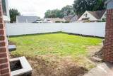 586 Stratford Road - Photo 32