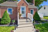 42 Streit Avenue - Photo 2