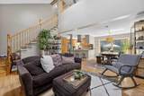305 Oak Lane - Photo 11