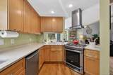 305 Oak Lane - Photo 15