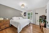 305 Oak Lane - Photo 21