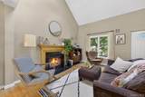 305 Oak Lane - Photo 8