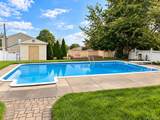 2 Carol Avenue - Photo 11