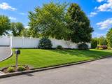 2 Carol Avenue - Photo 3