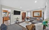 11 White Street - Photo 7
