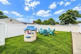 12 Carston Street - Photo 40