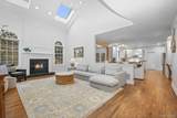 13 Hyatt Lane - Photo 11