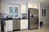 82 Yale Avenue - Photo 16