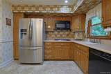 60 Gerardine Place - Photo 13
