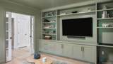 117 Montauk Boulevard - Photo 17