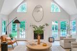 117 Montauk Boulevard - Photo 8