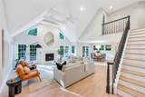 117 Montauk Boulevard - Photo 9