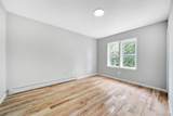 21933 Edgewood Avenue - Photo 14