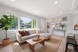 21 Independence Avenue - Photo 3