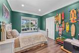 34 Varsity Boulevard - Photo 32