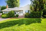 10 Seneca Drive - Photo 1